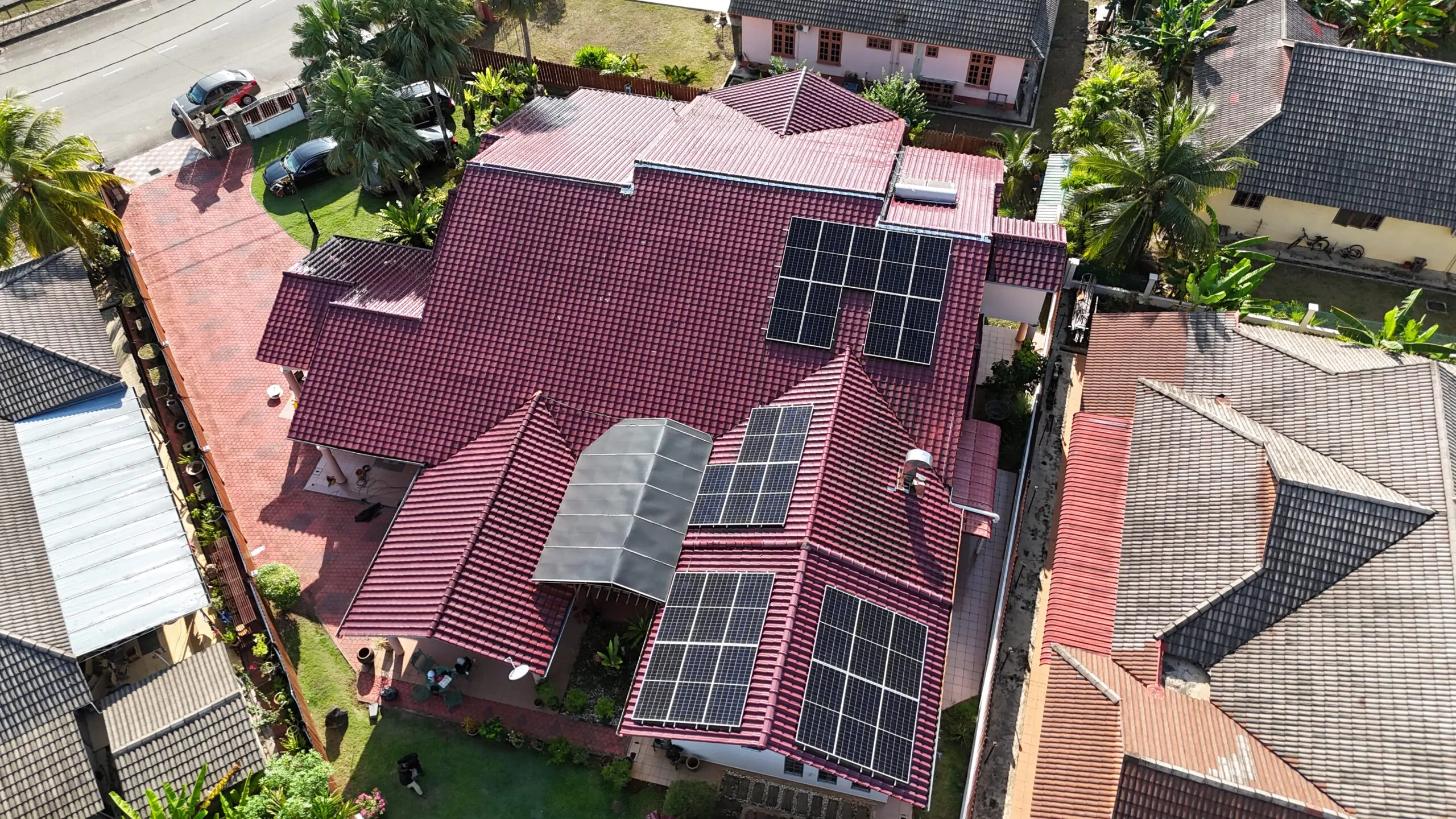 how to solar panels work